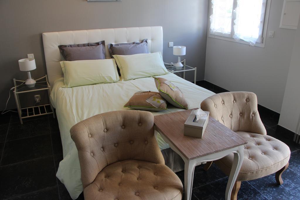 Isa&Ric Bed & Breakfast Plan-d'Orgon ภายนอก รูปภาพ